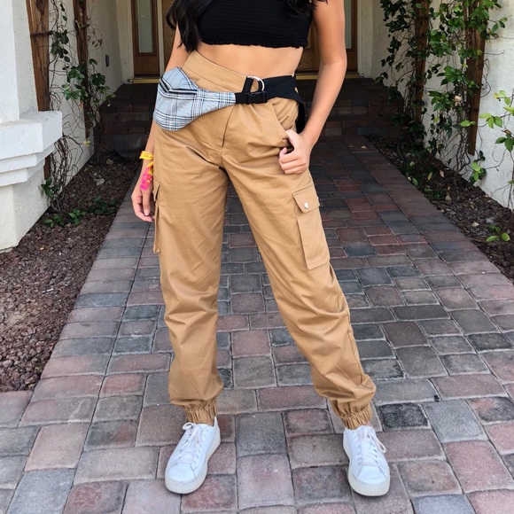 Aliyah Cargo Pants from Tiger mist SOLD - Picture 2 of 2